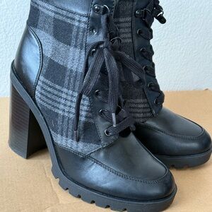 Black Plaid Women's Ankle Boots